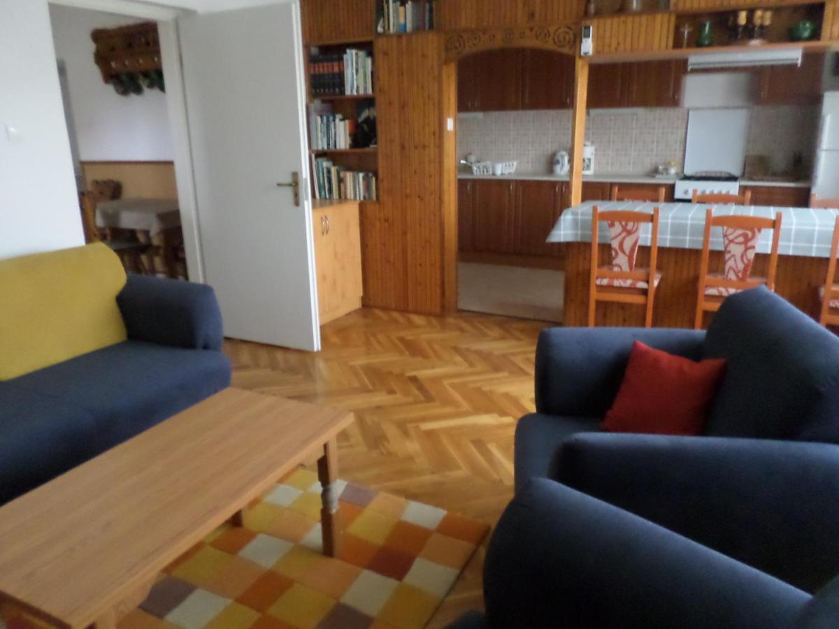 Szabadido Vendeghaz Apartment Revfulop Exterior photo